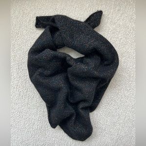 White + Warren Cashmere Shine Neckerchief in Black